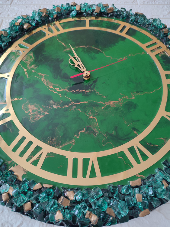 ساعت رزینی طرح مرمر قابل ست شدن با رنگ بندی مبلمان و فرش منزل شما