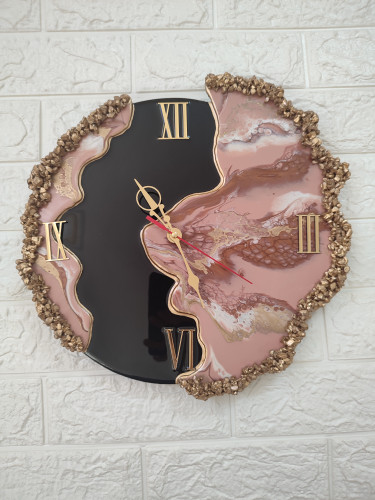 ساعت طرح دفرمه رزینی ، بسیار زیبا و جذاب برای دکوری منحصر به فرد